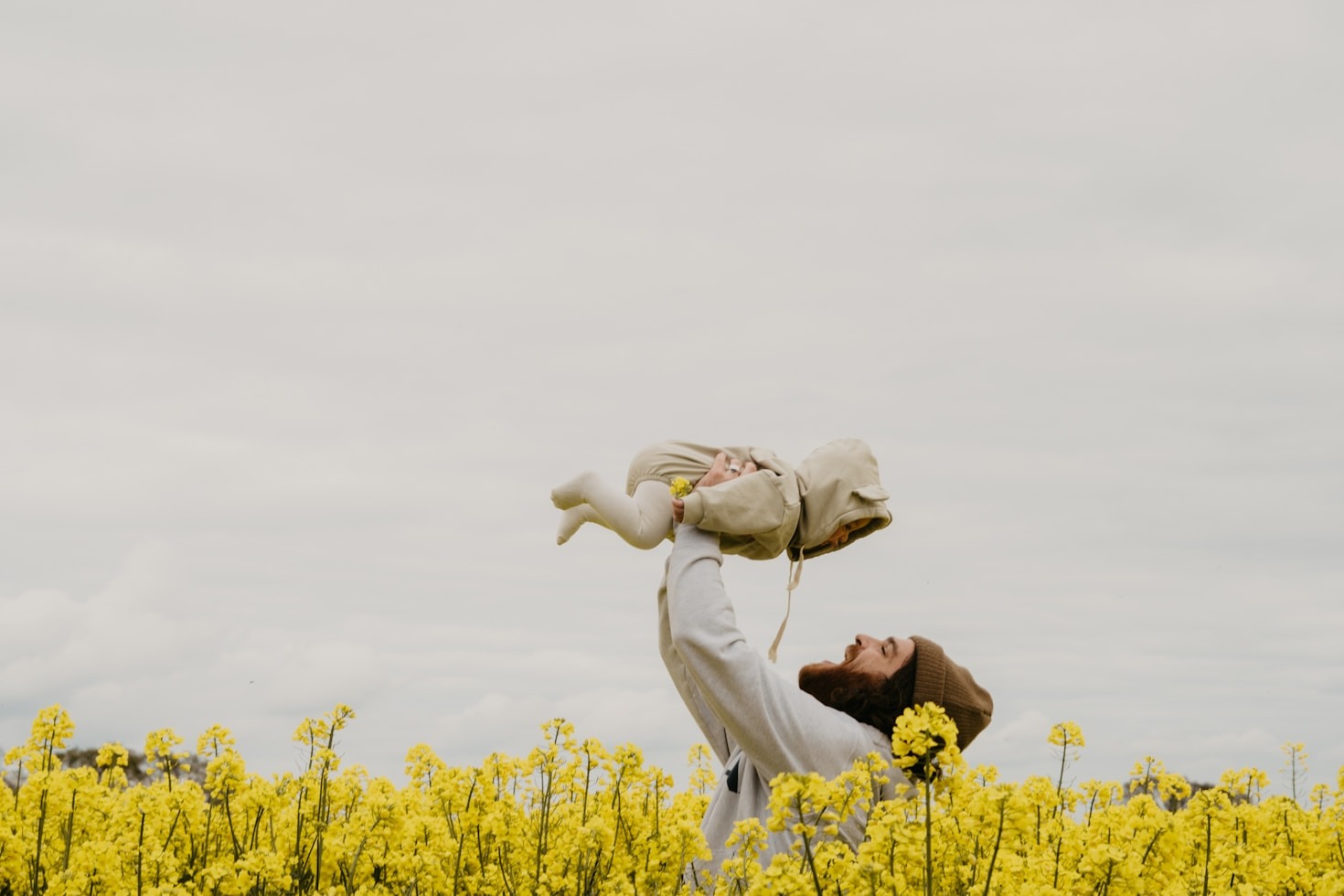 10 Essential Tips for First-Time Moms